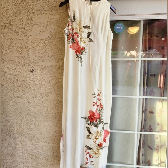 Ilolani Classics‎ Hawaiian Long Dress - Picture 4 of 5